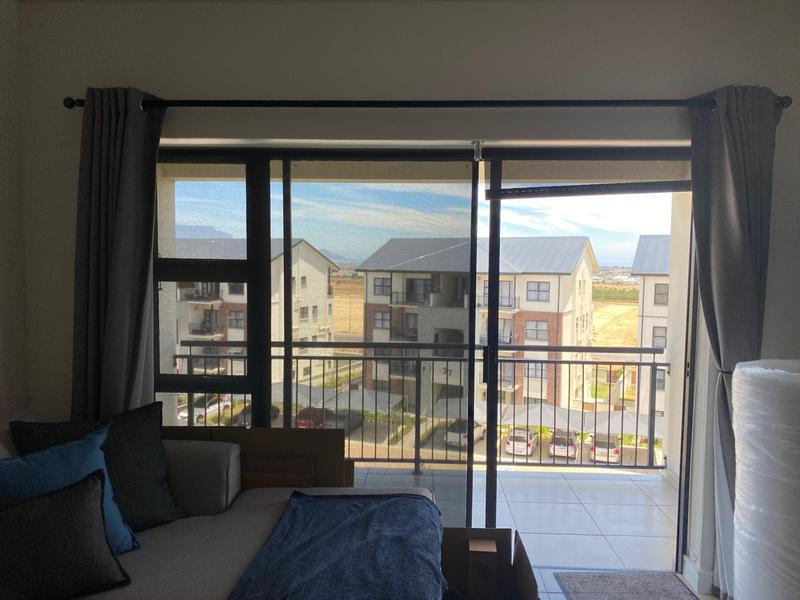 To Let 1 Bedroom Property for Rent in Richwood Western Cape